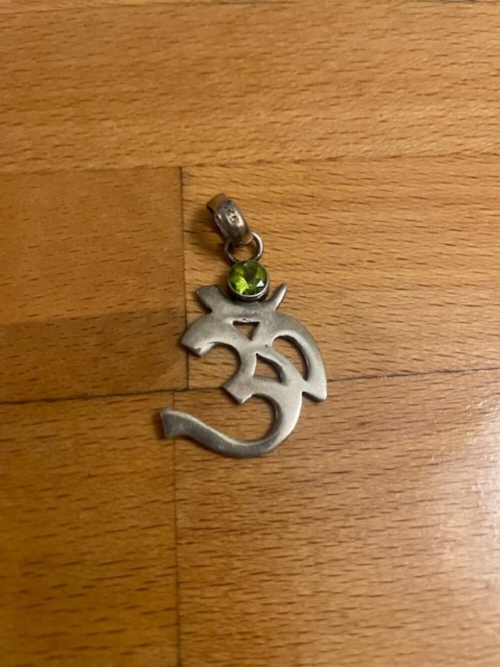 Silver Ohm Pendant with Green Stone - Picture 2 of 6